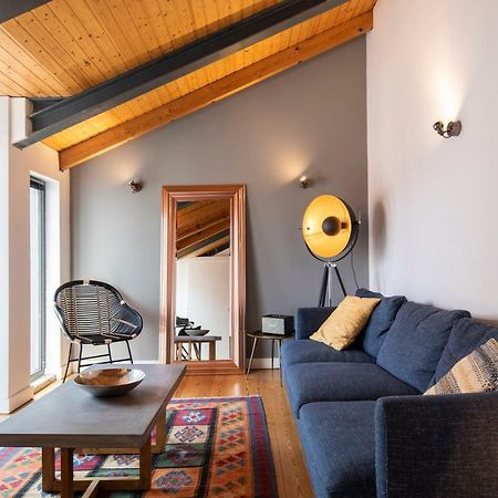 Bairro Alto Stunning Flat With Balcony By Lovelystay Lisboa Extérieur photo