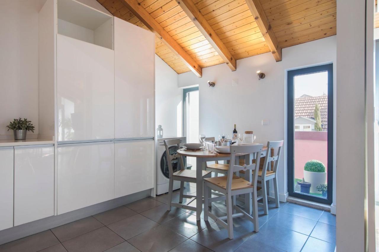 Bairro Alto Stunning Flat With Balcony By Lovelystay Lisboa Extérieur photo