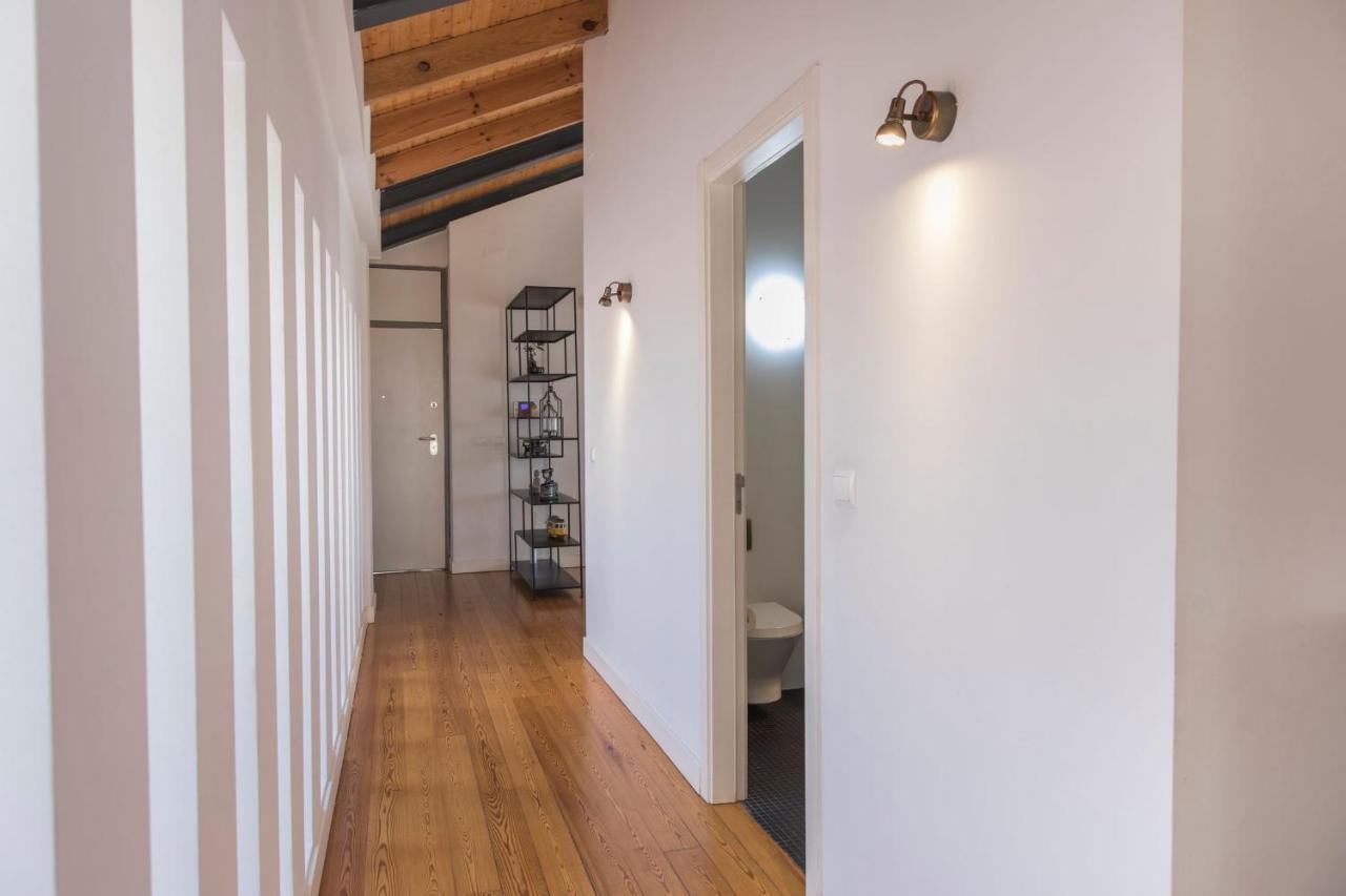 Bairro Alto Stunning Flat With Balcony By Lovelystay Lisboa Extérieur photo