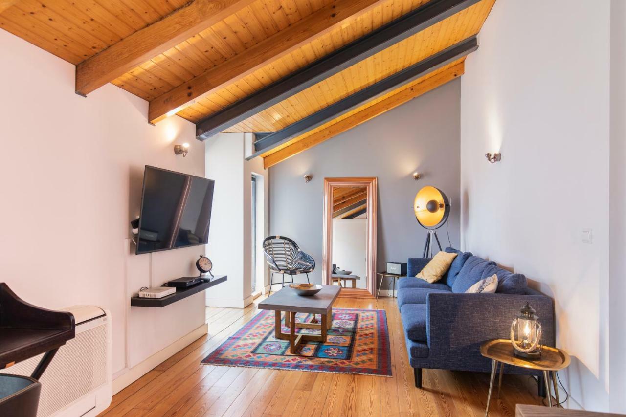 Bairro Alto Stunning Flat With Balcony By Lovelystay Lisboa Extérieur photo